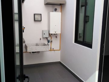 INCREIBLE CASA EN UNO DE LOS CONDOMINIOS MAS EXCLUSIVOS DE SAN ÁNGEL, CDMX.