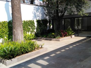 INCREIBLE CASA EN UNO DE LOS CONDOMINIOS MAS EXCLUSIVOS DE SAN ÁNGEL, CDMX.