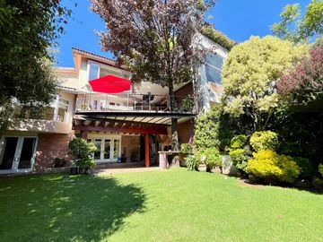 VIVE EN LOMAS DE VISTA HERMOSA CON UNA VISTA DE ENSUEÑO!