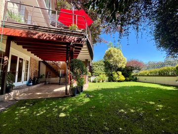 VIVE EN LOMAS DE VISTA HERMOSA CON UNA VISTA DE ENSUEÑO!