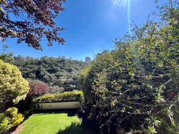 VIVE EN LOMAS DE VISTA HERMOSA CON UNA VISTA DE ENSUEÑO!