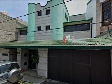 CASA EN VENTA, UBICADA EN OCOTEPEC, SAN JERONIMO ACULCO, MAGDALENA CONTRERAS, CDMX