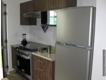 Bonita, con buenos acabados y en excelentes condiciones, casa en venta con 3 Rec ubicada en Rincones del Marques, Qro JF