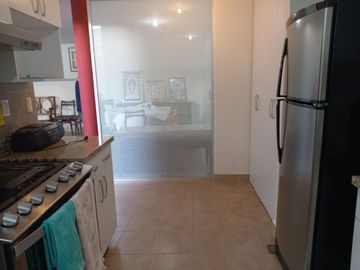 CASA EN VENTA EN ZAVALETA , A PIE DE CALLE, HABITACIONAL U OFICINA