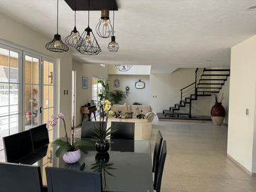 CASA EN VENTA EN PORTOFINO METEPEC