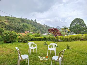 Finca con bonita vista en venta El Peñol