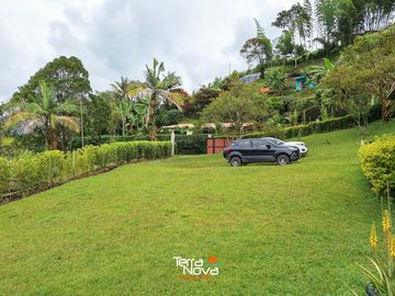 Finca con bonita vista en venta El Peñol