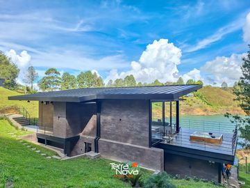 Hermosa finca con acceso al embalse en venta El Peñol