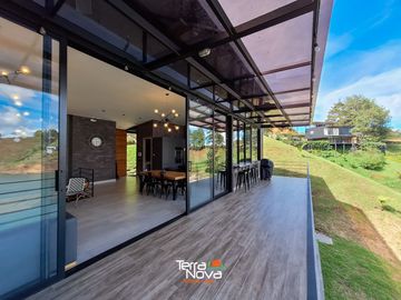 Hermosa finca con acceso al embalse en venta El Peñol