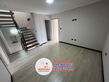 AMPLIA CASA DE CINCO DORMITORIOS EN VENTA, Sector Sudamericano Ricaurte C1432