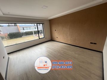 AMPLIA CASA DE CINCO DORMITORIOS EN VENTA, Sector Sudamericano Ricaurte C1432