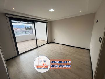 AMPLIA CASA DE CINCO DORMITORIOS EN VENTA, Sector Sudamericano Ricaurte C1432