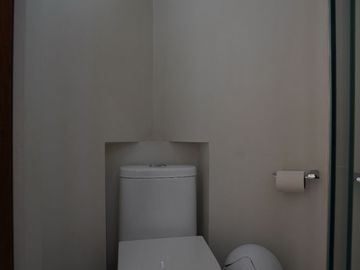 Casa moderna en Venta frente a parque dentro de Valle Real