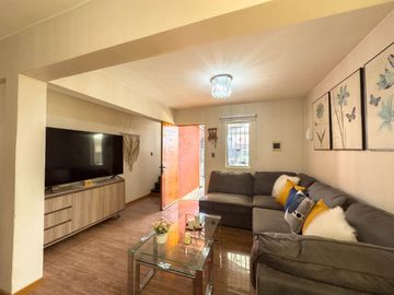 Casa en condominio sector Lomas Coloradas · Venta $130.000.000