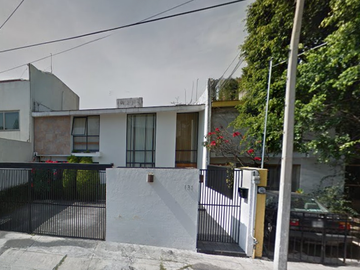 BONITA PROPIEDAD EN VENTA EN COLÒN ECHEGARAY, NAUCALPAN DE JUÁREZ
