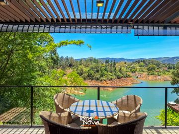 Cabaña en unidad cerrada de alto nivel en venta Guatapé