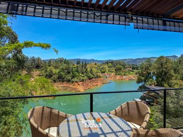 Cabaña en unidad cerrada de alto nivel en venta Guatapé