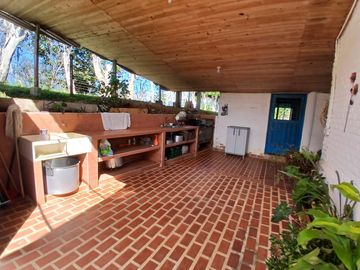FINCA GANADERA EN VIJES