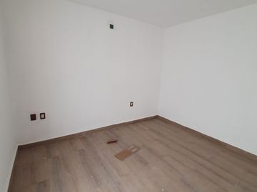 Casa nueva de 4 recámaras (una en planta baja) en Col. Ejido 1ro. de mayo sur. Cerca de Av. Ejército Mexicano