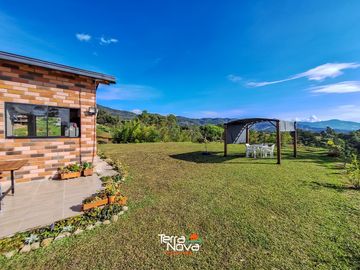 Finca con hermosa vista panorámica en venta Guatapé