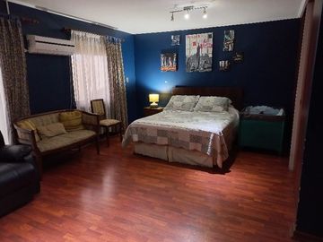 Vendo Casa En Talca, V 1397-165-S-GR-08.24