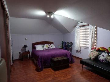 Vendo Casa En Talca, V 1397-165-S-GR-08.24