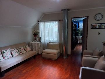Vendo Casa En Talca, V 1397-165-S-GR-08.24