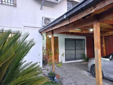 Vendo Casa En Talca, V 1397-165-S-GR-08.24