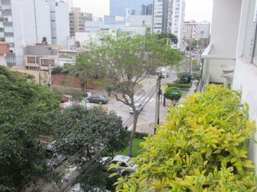 VENDO MAGDALENA Bellísimo Departamento 125 m2 C/Cochera CALLE ROCA Y VERGALLO MAGDALENA DEL MAR
