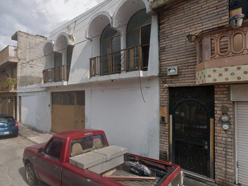 CASA EN VENTA, COL FUNDADORES DE MOROLEÓN, MOROLEÓN, GUANAJUATO.