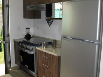 Casa Muy Linda y de poco uso, con 3 Rec y 2 baños 1/2 en Rincones del Marques Qro ZR