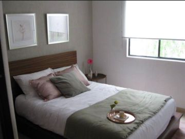 Casa Muy Linda y de poco uso, con 3 Rec y 2 baños 1/2 en Rincones del Marques Qro ZR