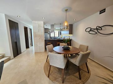 ESTRENA CASA EN VENTA FRACC.EL CAMPANARIO 3 RECÀMARAS BALCÒN JARDÌN AMENIDADES