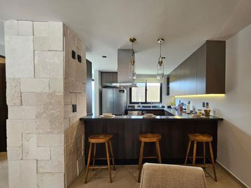 ESTRENA CASA EN VENTA FRACC.EL CAMPANARIO 3 RECÀMARAS BALCÒN JARDÌN AMENIDADES