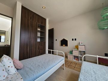 ESTRENA CASA EN VENTA FRACC.EL CAMPANARIO 3 RECÀMARAS BALCÒN JARDÌN AMENIDADES