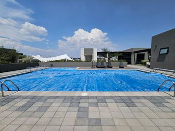 ESTRENA CASA EN VENTA FRACC.EL CAMPANARIO 3 RECÀMARAS BALCÒN JARDÌN AMENIDADES