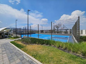 ESTRENA CASA EN VENTA FRACC.EL CAMPANARIO 3 RECÀMARAS BALCÒN JARDÌN AMENIDADES