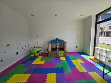 ESTRENA CASA EN VENTA FRACC.EL CAMPANARIO 3 RECÀMARAS BALCÒN JARDÌN AMENIDADES