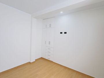Departamento En Estreno A Espaldas De La Universidad Señor De Sipán (J. VIGO)