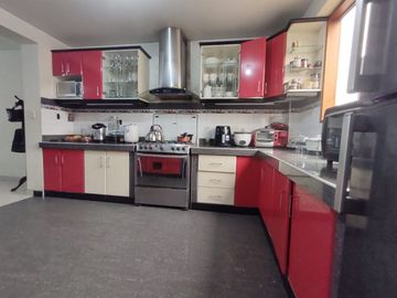 Venta Casa Amplia Y Espaciosa