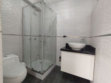 Venta Casa Amplia Y Espaciosa