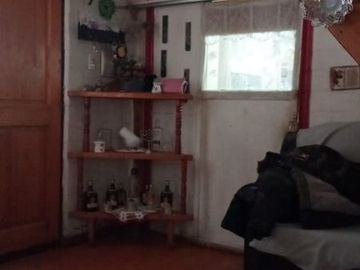 VENDE CASA PAREADA  de 2 pisos EN LINARES