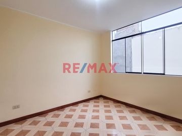 ¡Departamento En Venta! 3Er Piso En Urb. Previ Bocanegra - Callao