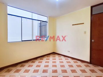 ¡Departamento En Venta! 3Er Piso En Urb. Previ Bocanegra - Callao