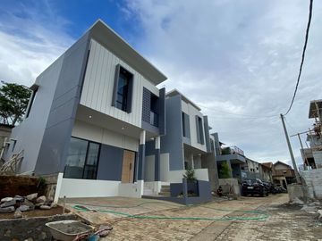 Rumah Baru 2 Lantai Hanya 2KM dri Jl AH Nasution Arcamanik Ujungberung