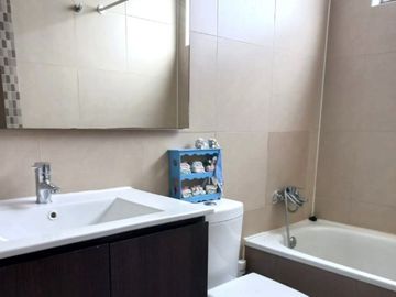 HERMOSA CASA INDEPENDIENTE. EXCLUSIVO SECTOR LOMAS DEL SOL QUILPUÉ