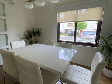 VENTA   HERMOSA CASA EN CONDOMINIO BOSQUE REAL CURAUMA