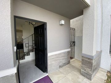 EN VENTA CASA DE DOS RECAMARAS EN PRIVADA A UNA HORA DE LA CDMX CISTERNA Y COCINA DE REGALO 🎁