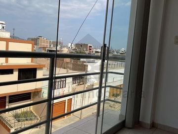 VENTA DE DEPARTAMENTO EN SANTA VICTORIA DE CHICLAYO