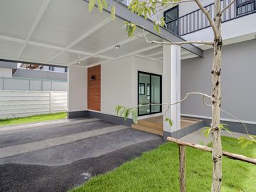 Newly Built Nordic-Style House – 2 Floors, 3 Bedrooms in Pa Daet Zone, Mueang Chiang Mai, Near Wat Don Chai Pa Daet